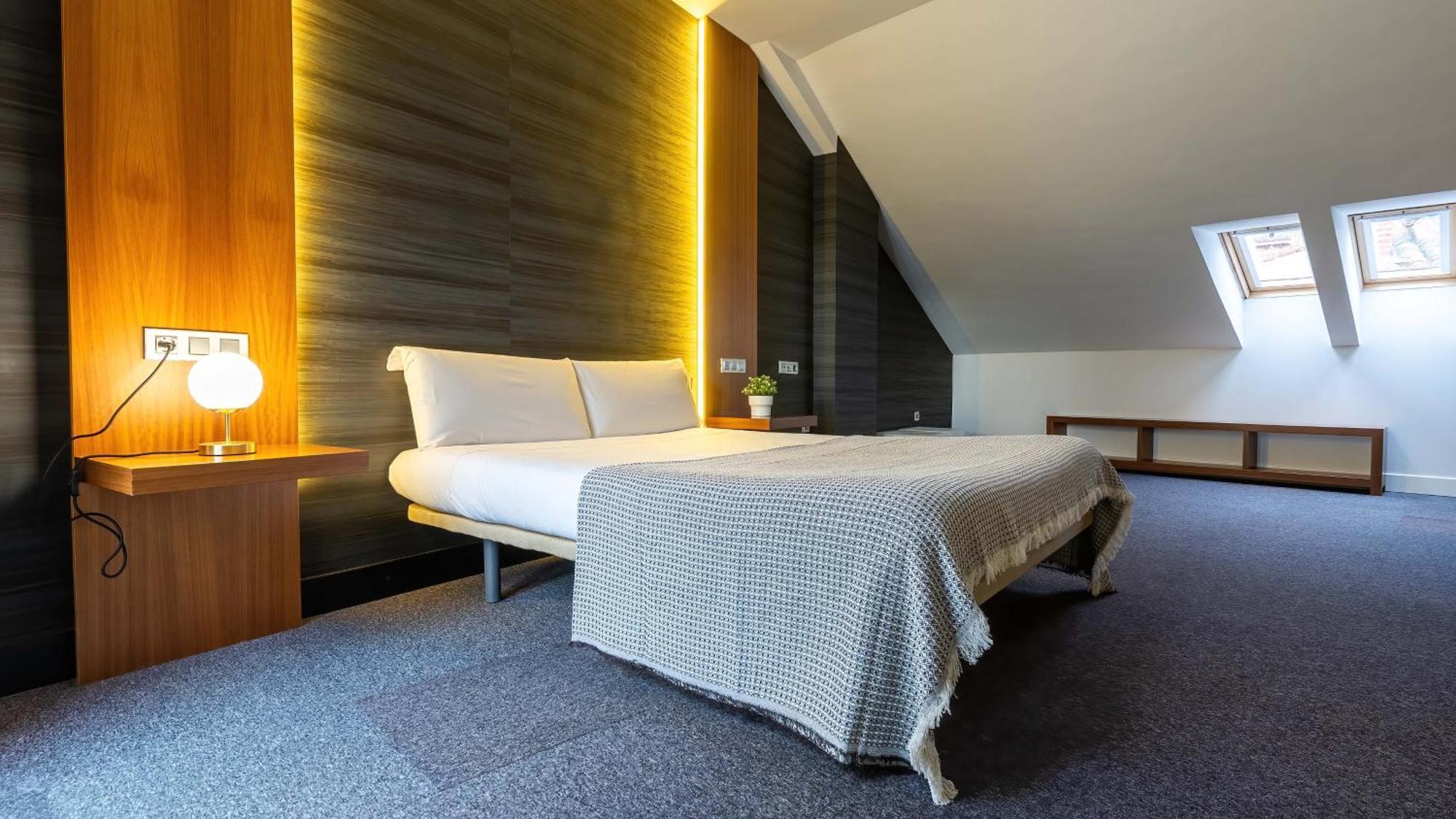 Hotel Barrio Humedo By Gaiarooms León Zewnętrze zdjęcie
