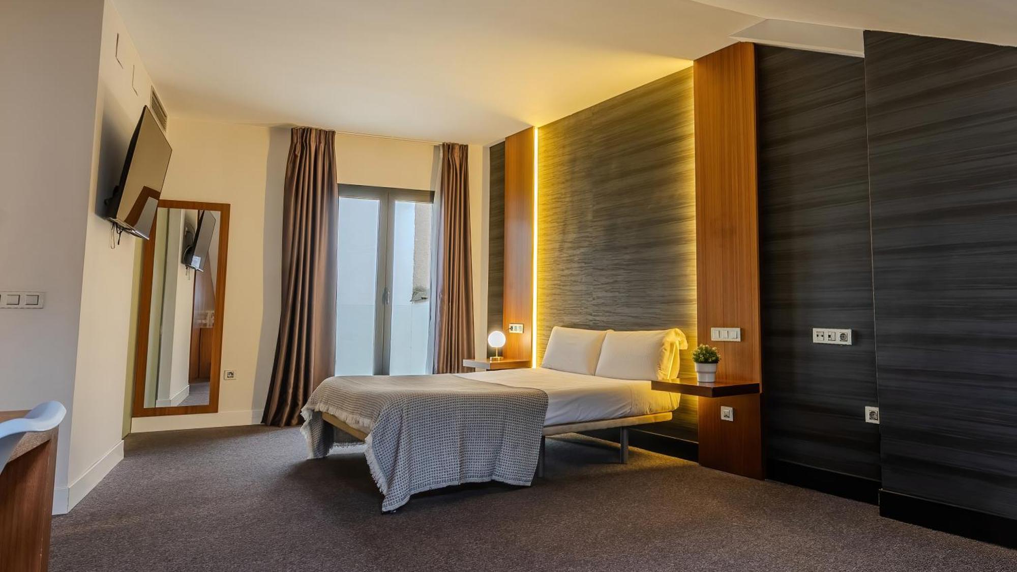 Hotel Barrio Humedo By Gaiarooms León Zewnętrze zdjęcie